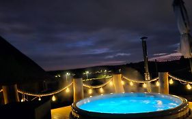 Apartament POD STRZECHĄ